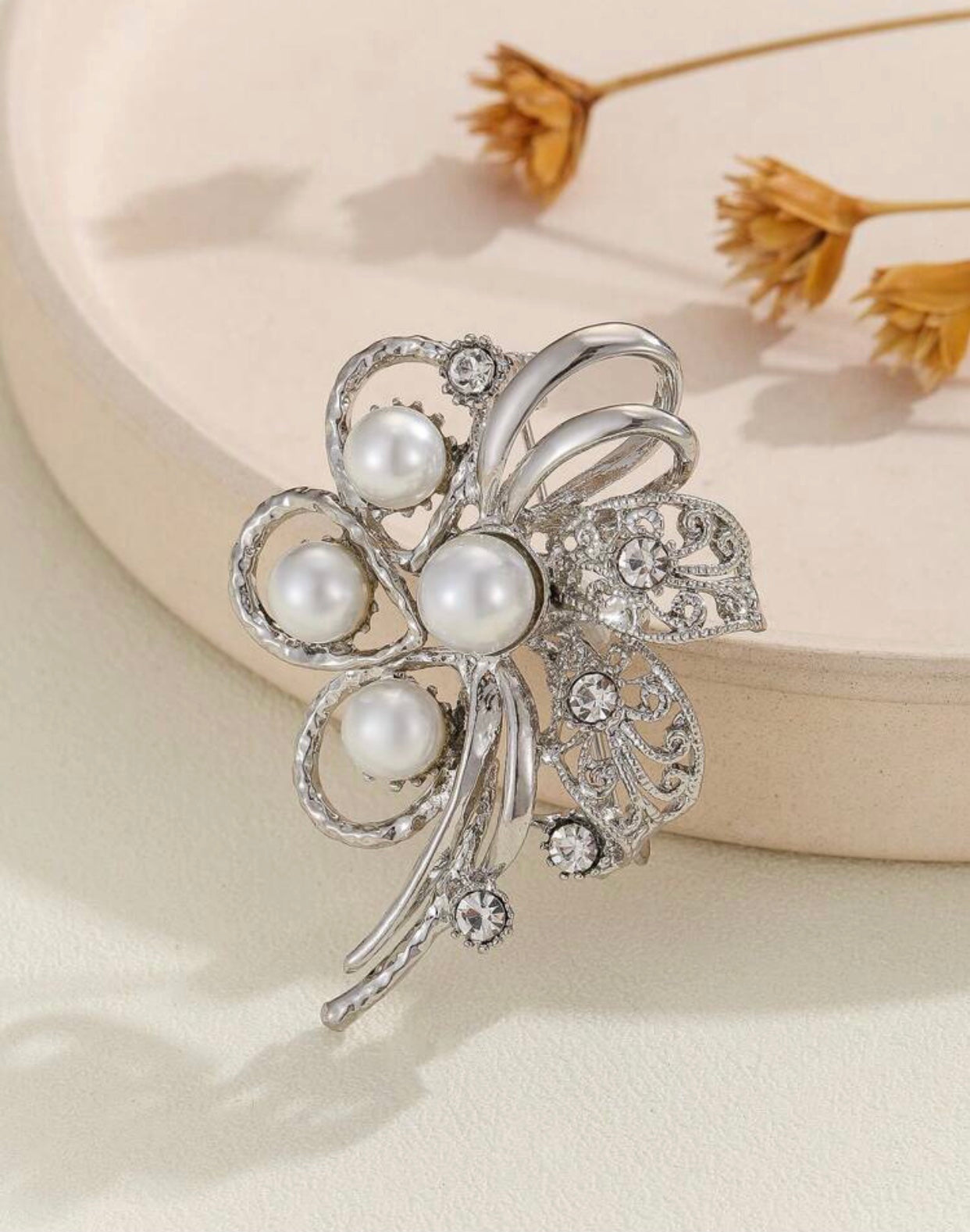 Sliver Four Pearls Brooch