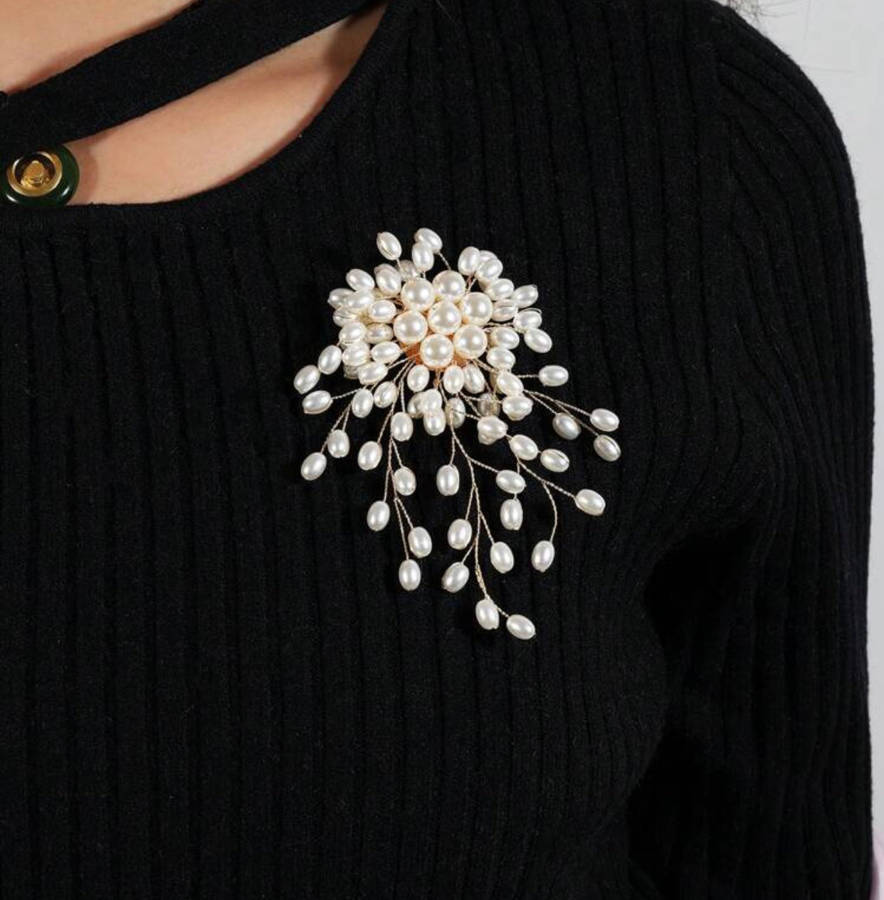 Elegant Pearl Brooch- White