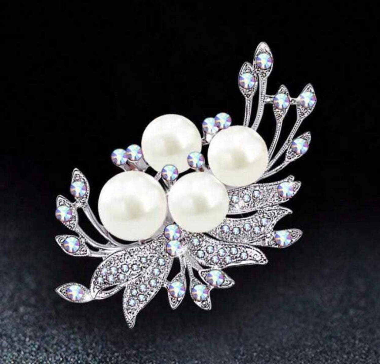 Phoenix Tail Pearl Brooch